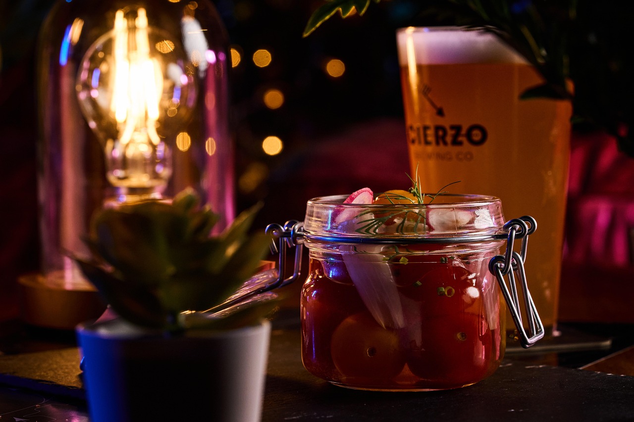 beer, restaurant, pickles, tomatoes, jar, food
